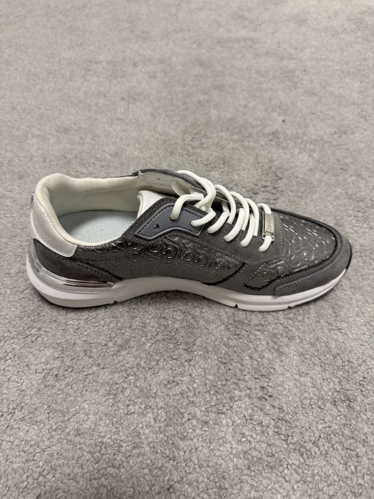 Adidasi dama Calvin Klein 39