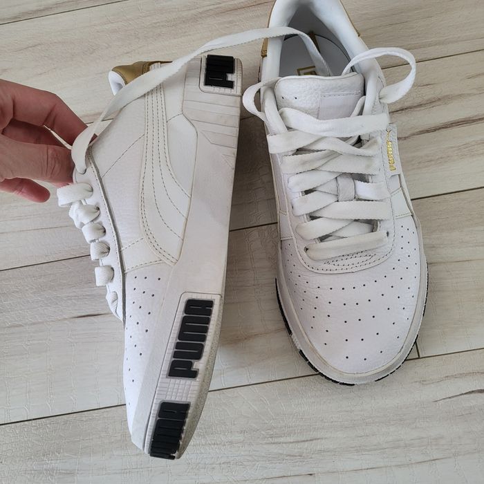 Кроссовки женские Пума