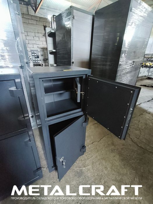 Бухгалтерский шкаф с трейзером