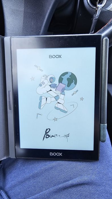 E-ink таблет BOOX nova air C за учене и manga