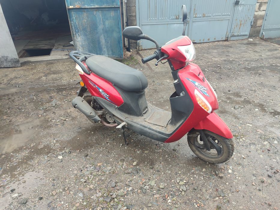 Продам скутер  50 куб