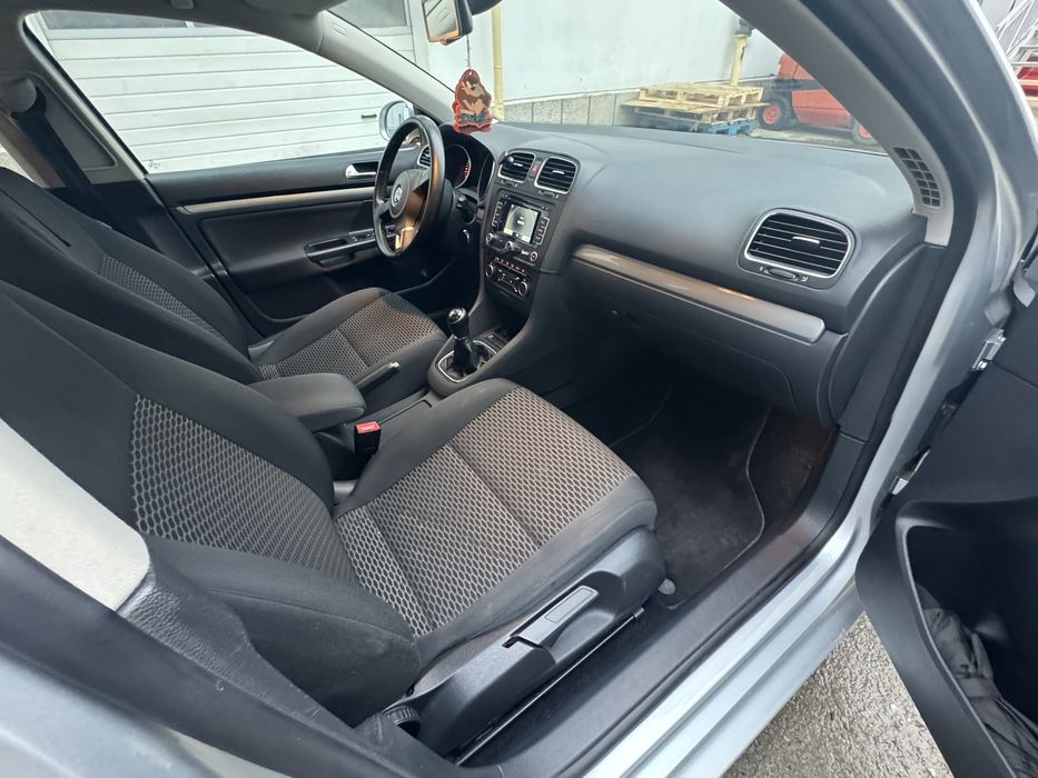 Volkswagen Golf VI 1.6 TDI Trendline