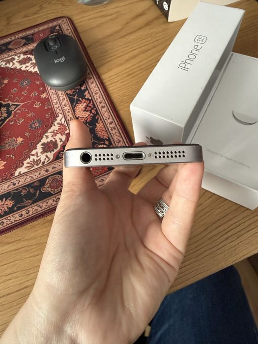 iPhone SE | Отключен