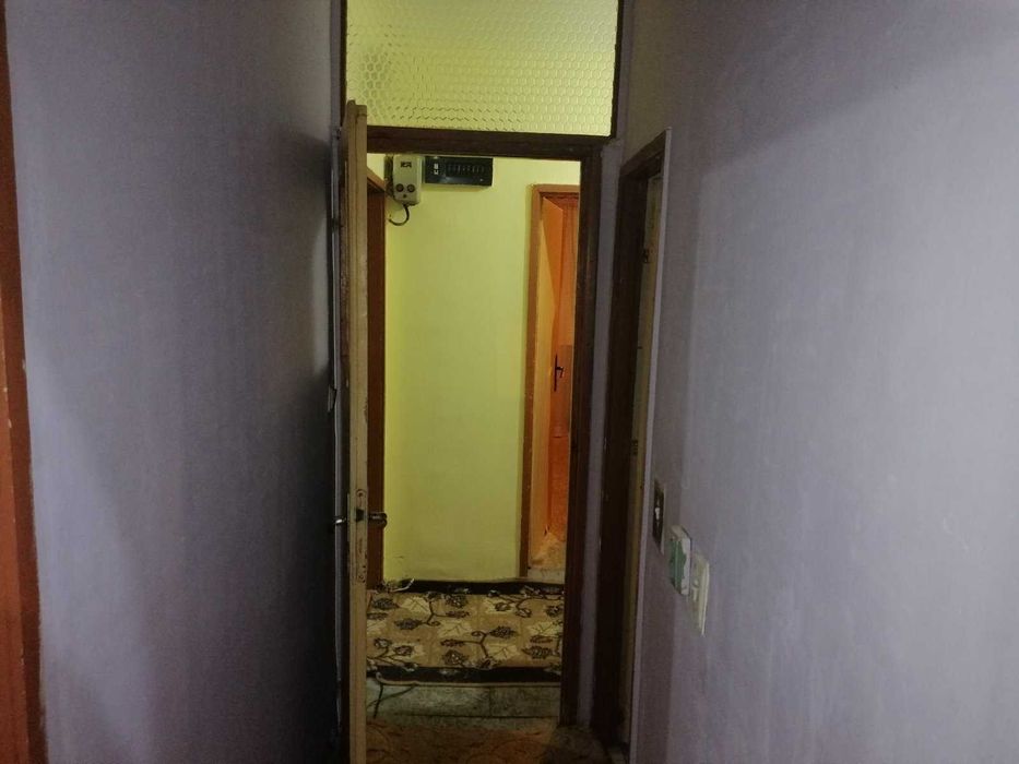 Продава се Тристаен апартамент в Търговище, Запад 2 - 83 кв.м за 953 €/кв.м - Снимка #2