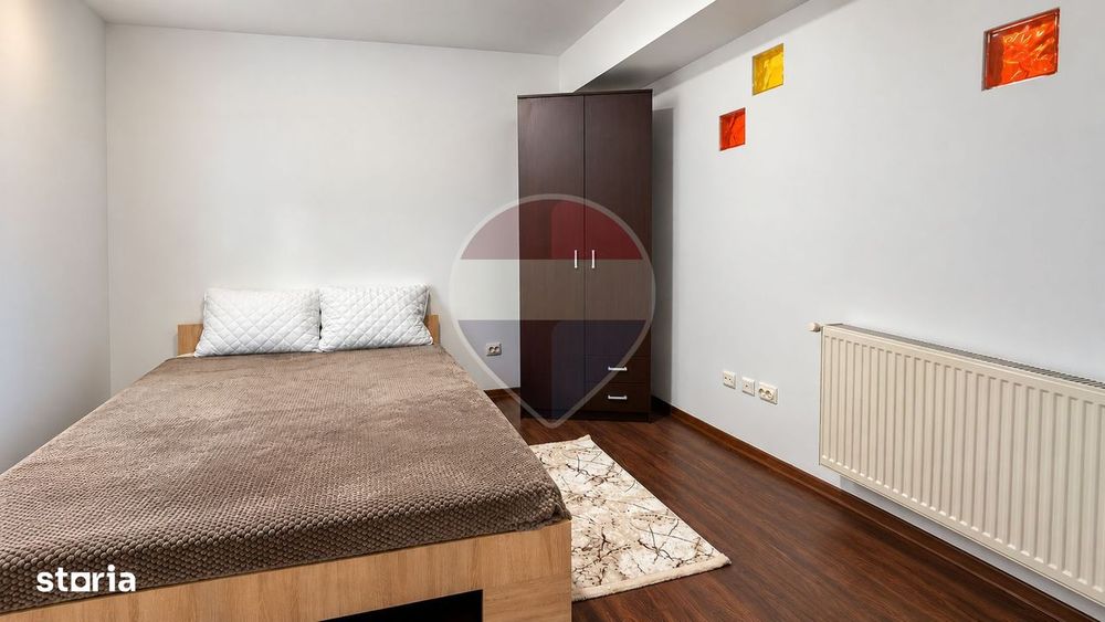Apartament cu 3 camere de închiriat în zona Letea