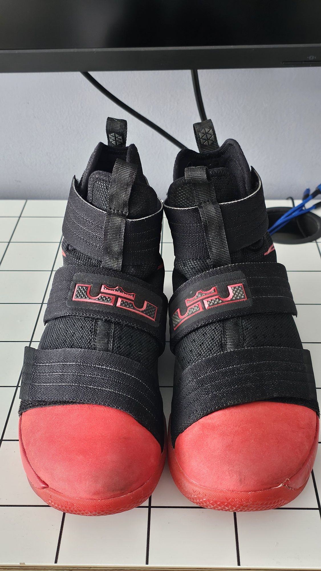 Lebron soldier 10 sfg reverse bred sales