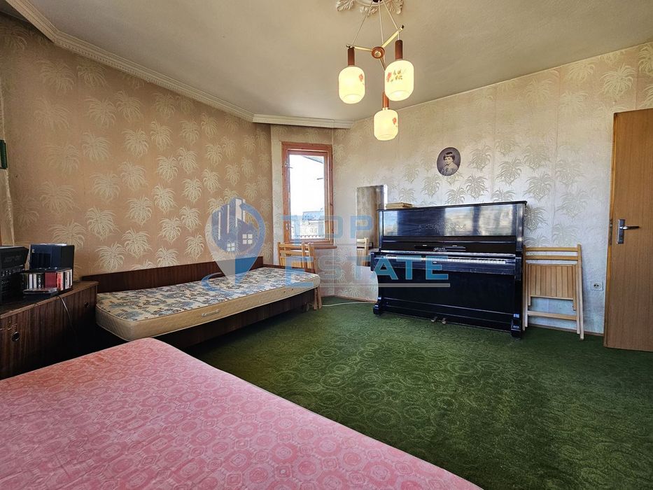 Продава се Многостаен апартамент в Велико Търново, Бузлуджа - 104 кв.м за 1645 €/кв.м - Снимка #4