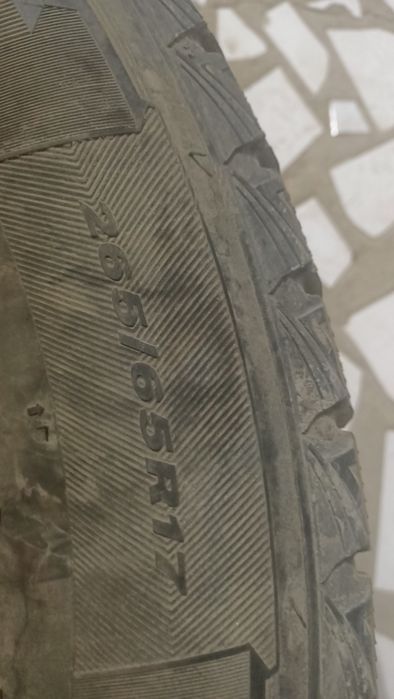 Продаю шины 265/65/17