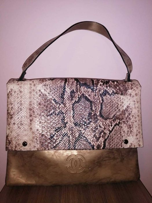 КРАСИВА чанта 2в1, бежово-златисто, с животински принт 30лв