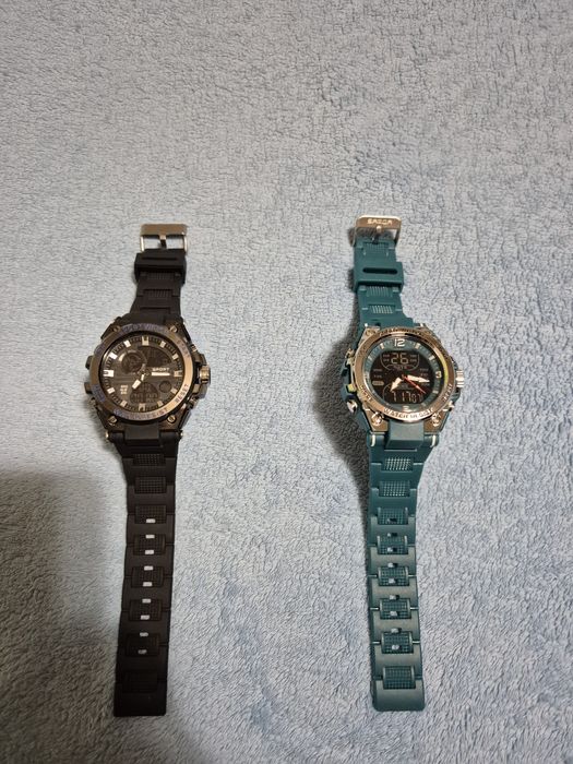 Vând două ceasuri,iluminare după preferințe și rezistente la apă.