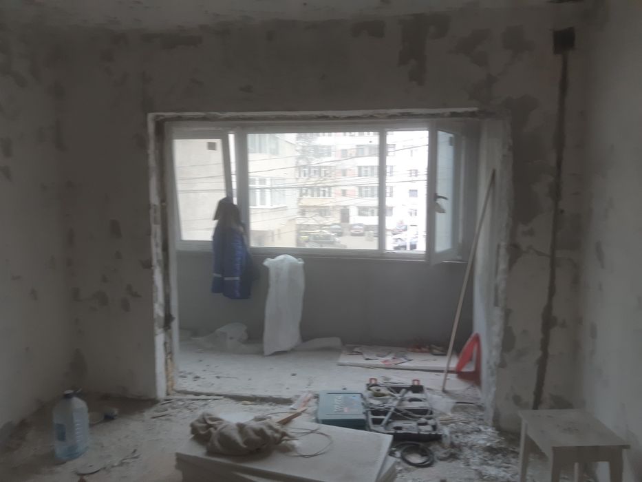 Demolari interior -exterior-decupari beton cu transport inclus