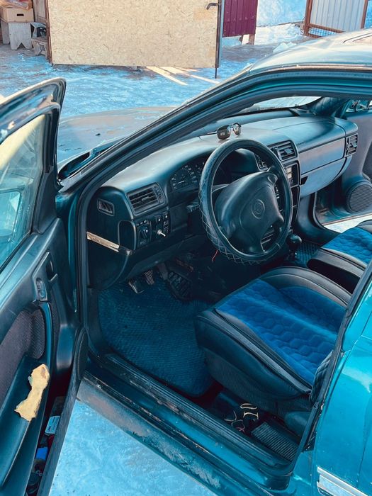 Продам Опель Вектра А