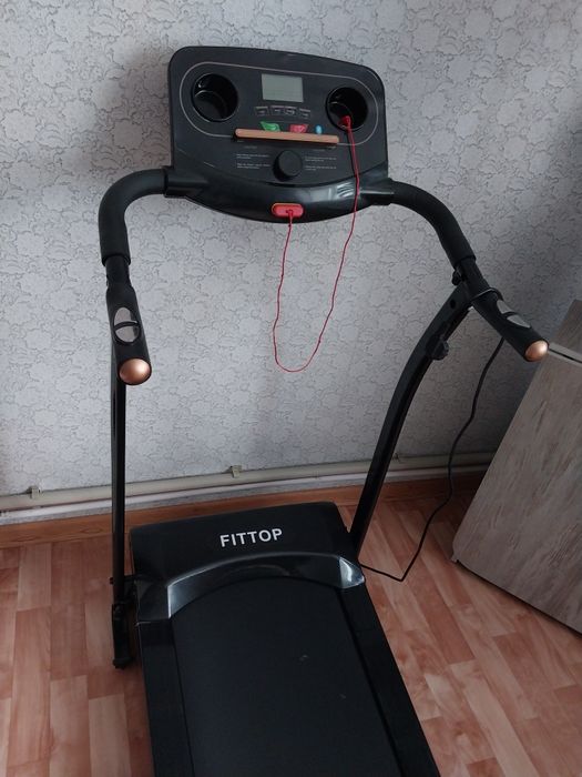Беговая дорожка Fittop