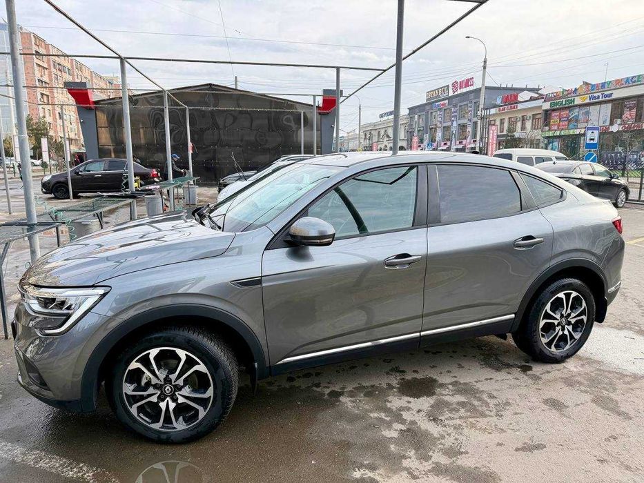 Renault Arkana (Франция)