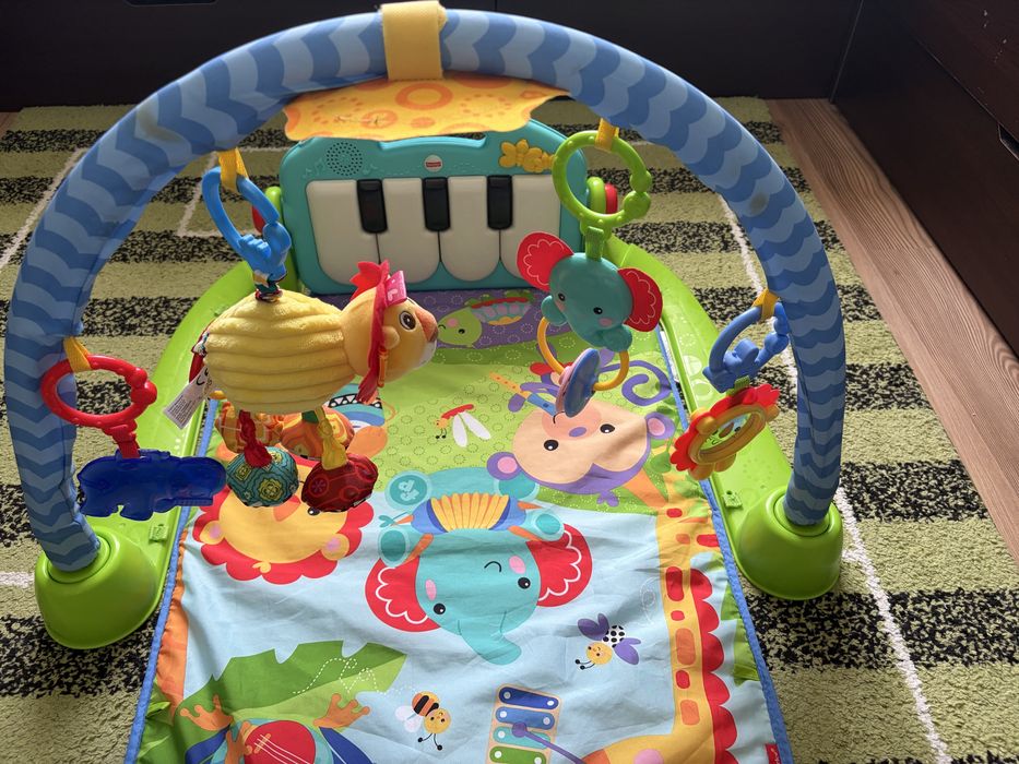 Музикална активна гимнастика  Fisher Price
