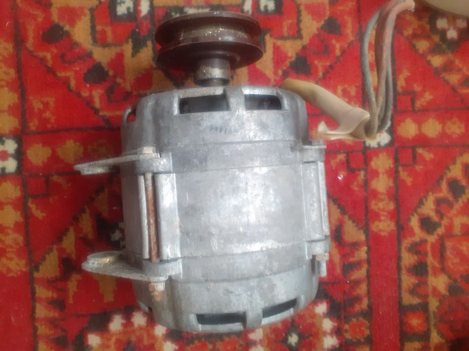 Продам моторчики