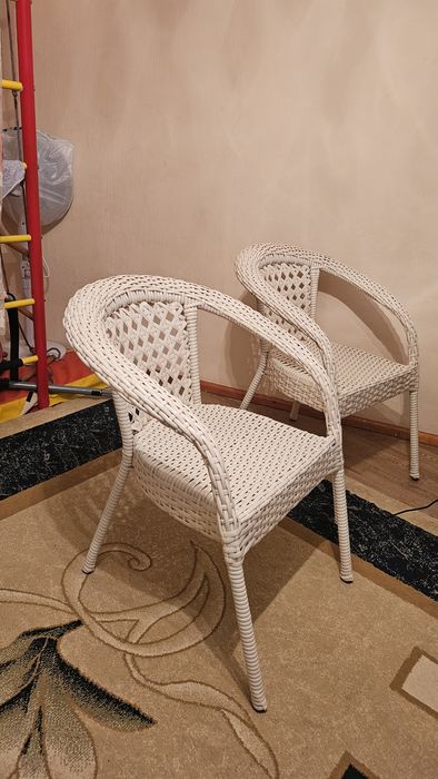 Ротанговые стулья в идеальном состоянии