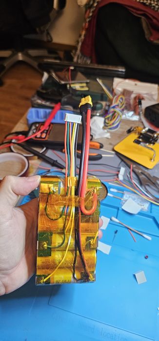 Pachet acumulator Li-ion 6S2P – proiect RC / DIY