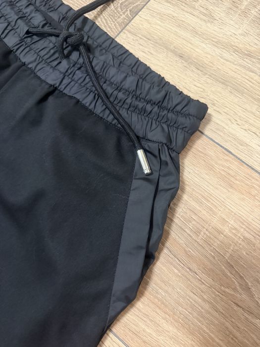 Pantaloni prada barbati