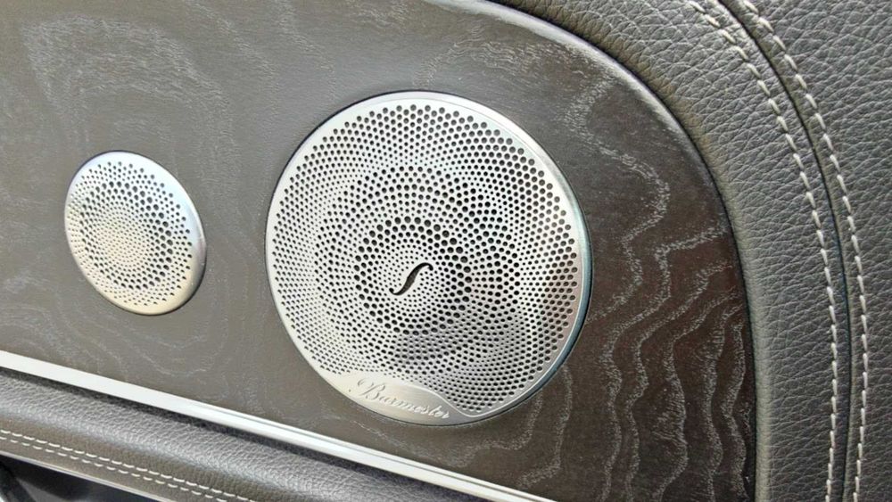 Mercedes Benz E220 AMG LINE