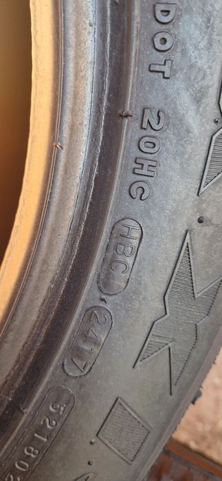2 Anvelope ca noi  Maxxis 215 65 R16C 4 Seasons