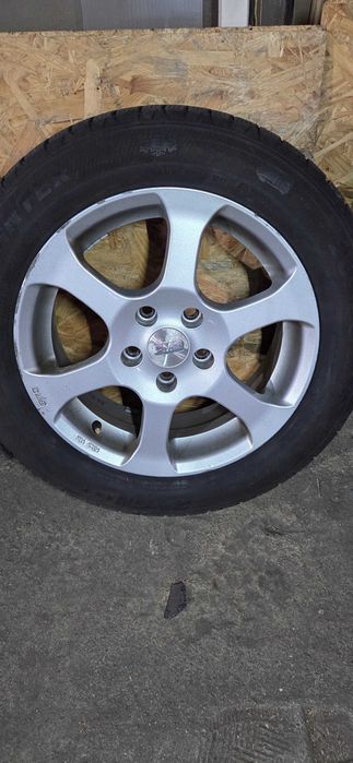WAG  GRUP  джанти със зимни  гуми 205/55/16  6,6J×16. ET42  5×112 цо57