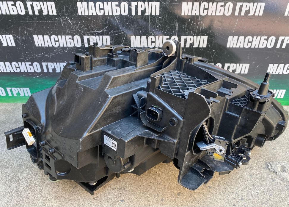 Фар far десен фарове за Бмв Bmw M2 G42 G87 coupe Shadow Black