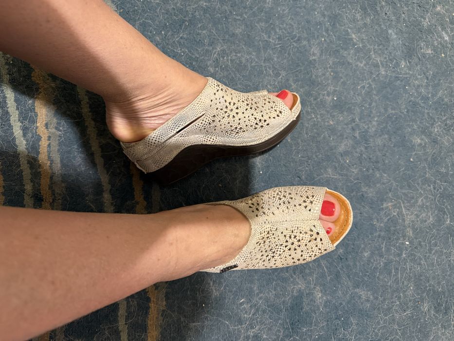 Saboți confortabili si eleganti nr 36