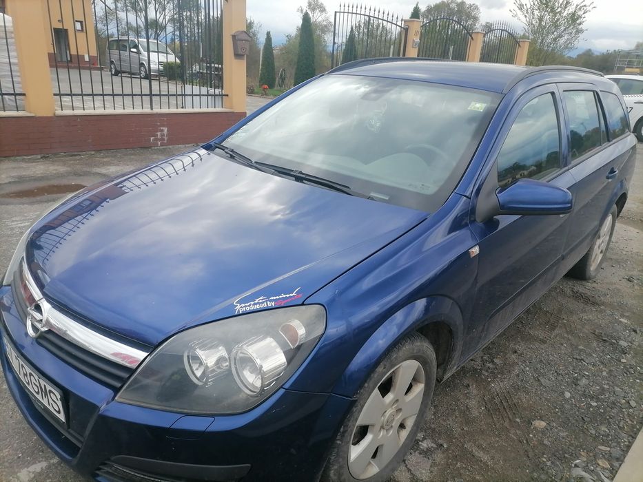 Opel Astra H în stare bună de funcționare!