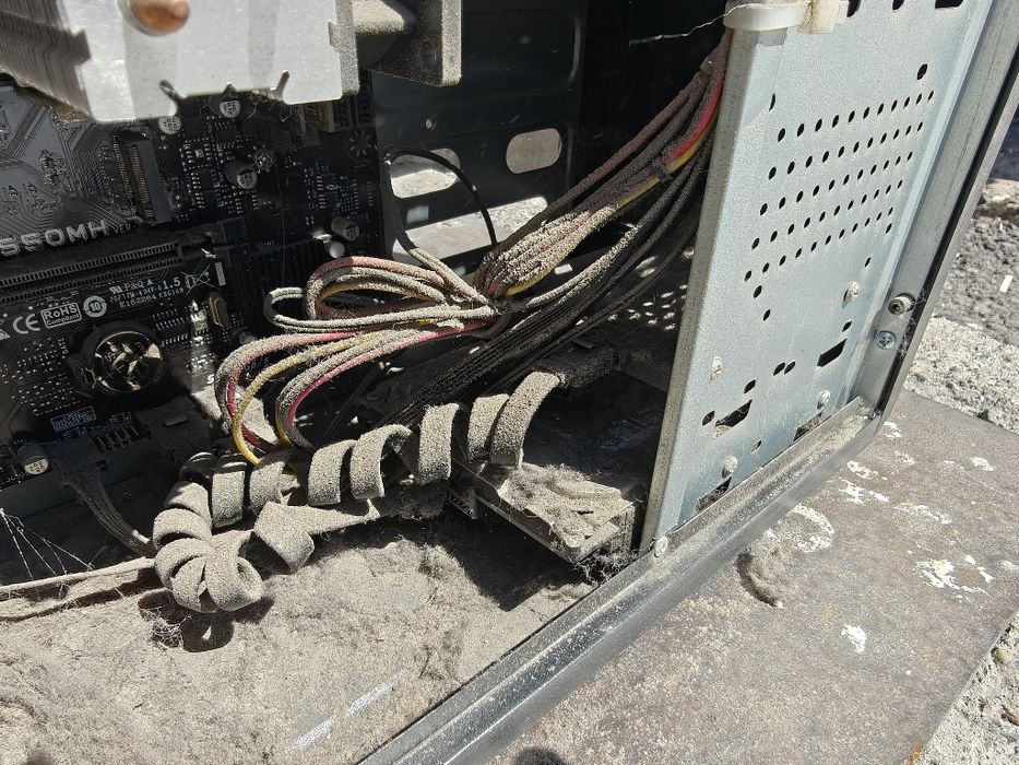 Айтишник/  IT услуги/Программист