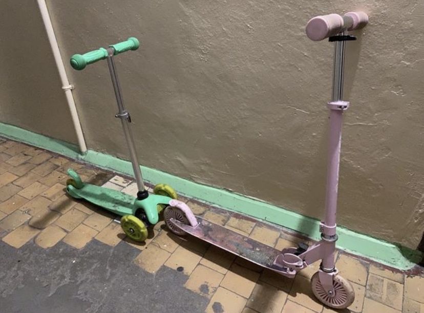 Продам детский самокат для девочки