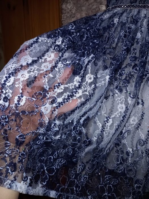 Продам платье на праздник