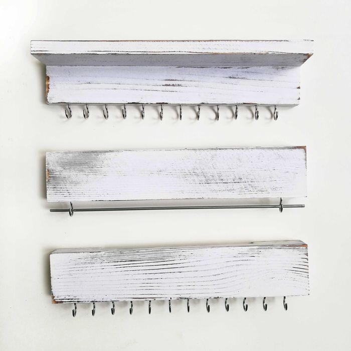 Органайзер бижута медали за стена дървен с кукички поставка закачалка