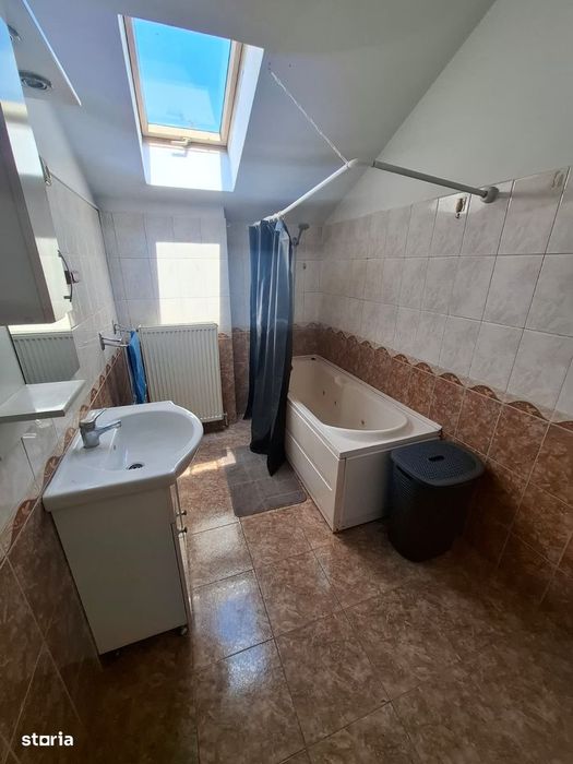 Inchiriez apartament 2 camere + garaj Zona Andrei Saguna ID: 45252