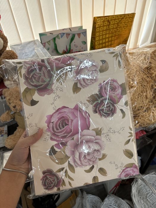 Подарочные пакеты разные