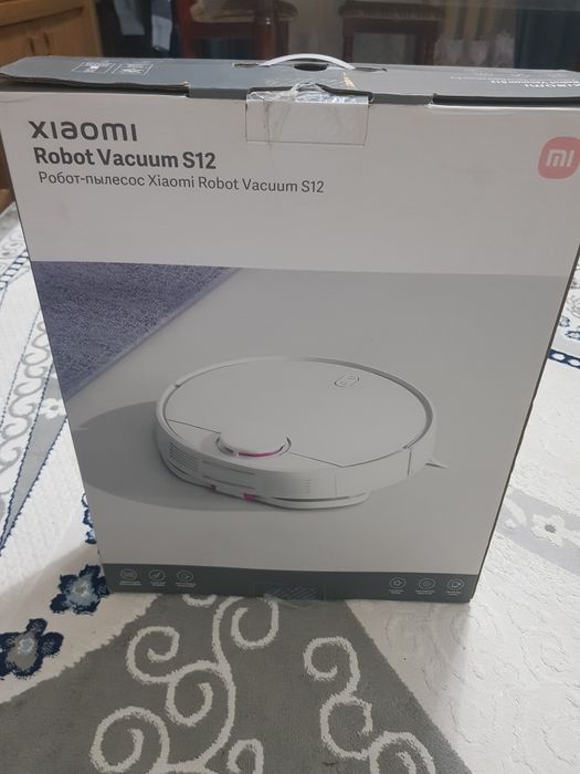 Продам пылесос  робот