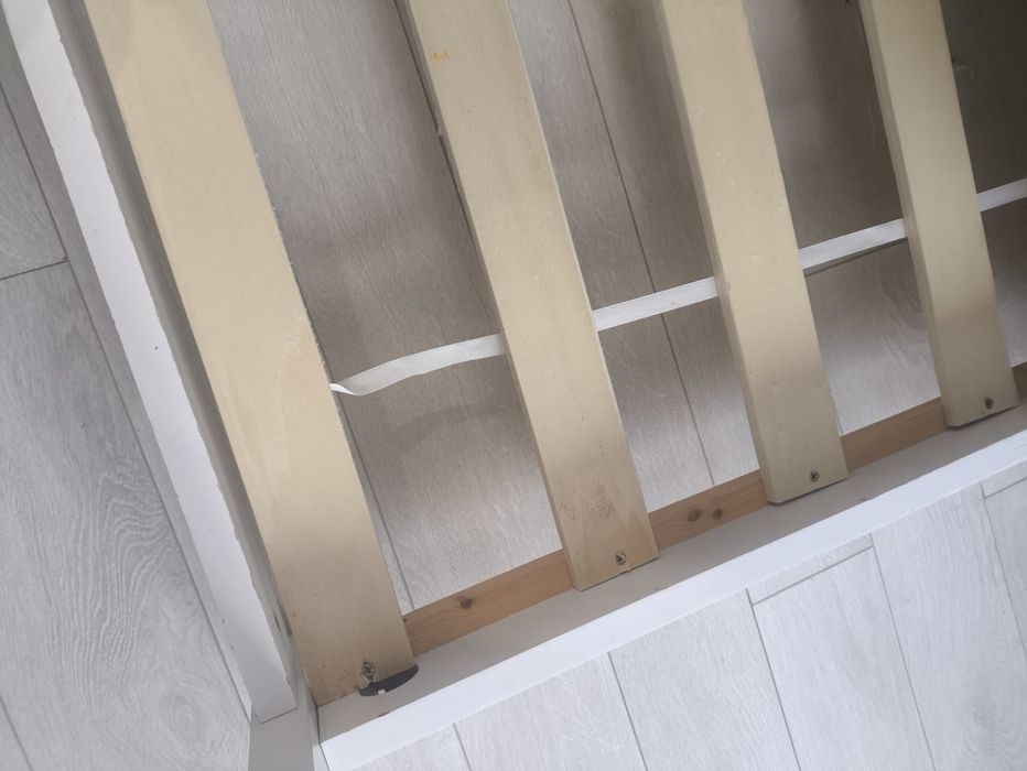 Детско легло тип монтесори