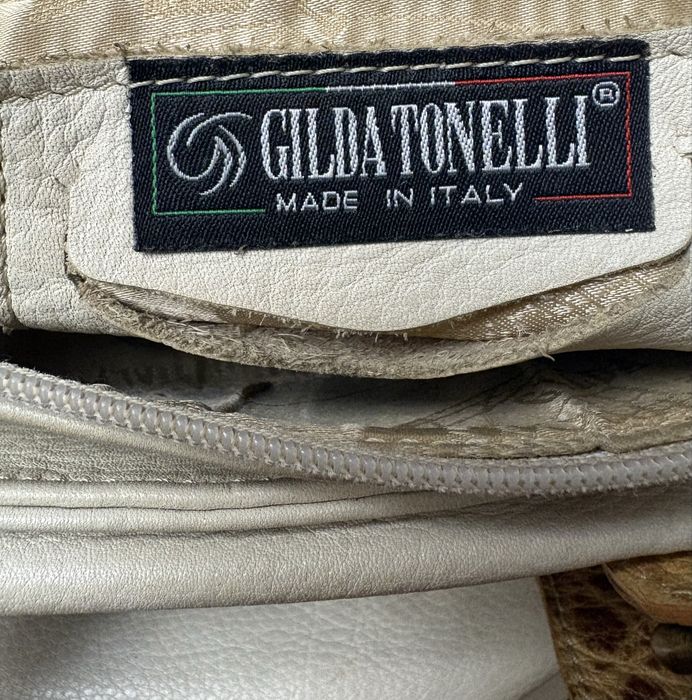 Продам сумку из натуральной кожи