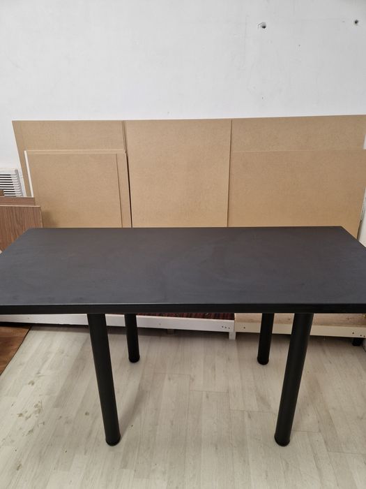 Vând mese de bucătărie