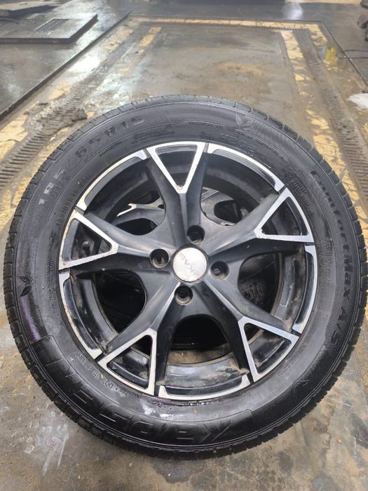 Продам диски с резиной