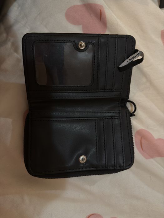 Раница + подарък портмоне