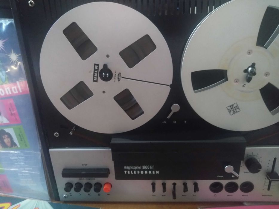 Magnetofon Telefunken M3000 Hifi 2-motor 3 head cu role metalice