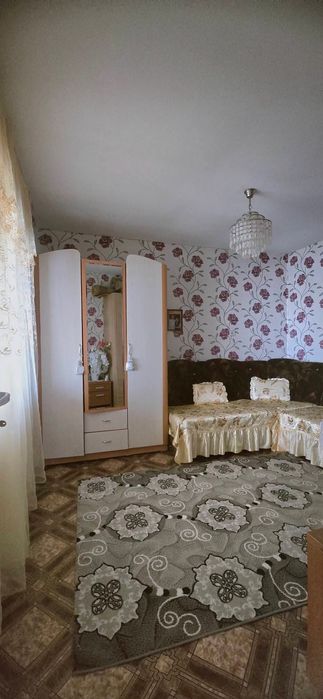 Ремонтирана едноетажна къща в село Добри дял