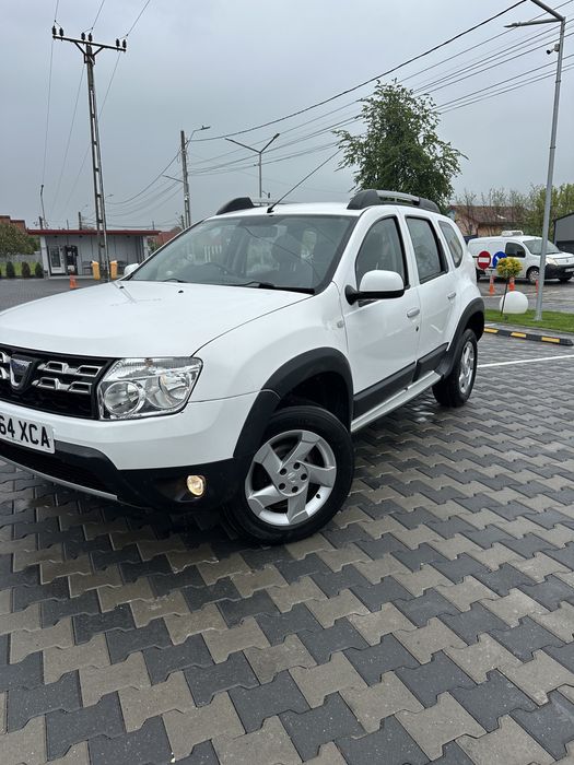 Dezmembrez dacia  duster 1.5