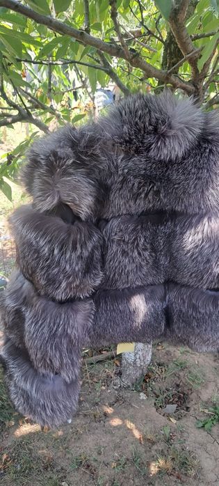 Haina de blana ,noua cu etichetă