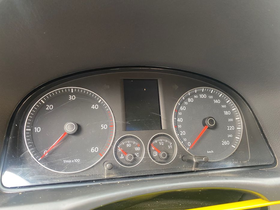 VW Touran 2.0 TDI - Автоматик, Перфектен семеен автомобил 2004