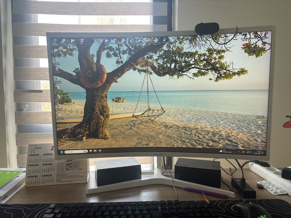 Монитор Samadung32диагональ