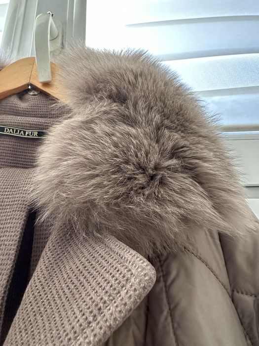 Қыстық куртка сатылады