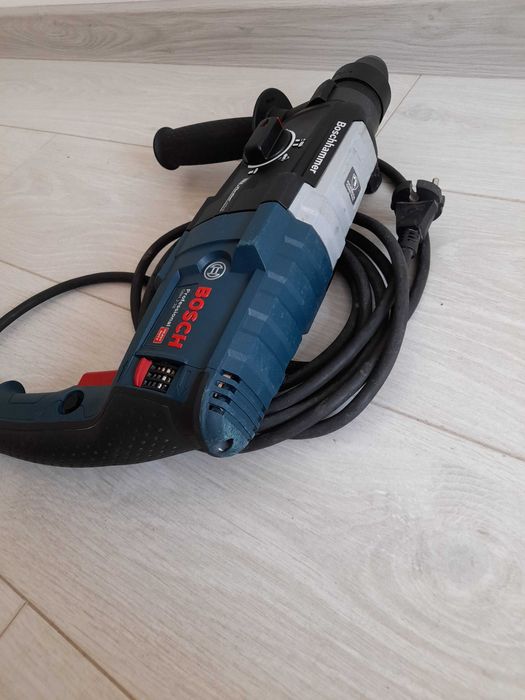 Bosch GBH 2-28 перфоратор