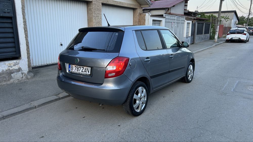 Skoda Fabia 2013 benzina + gpl